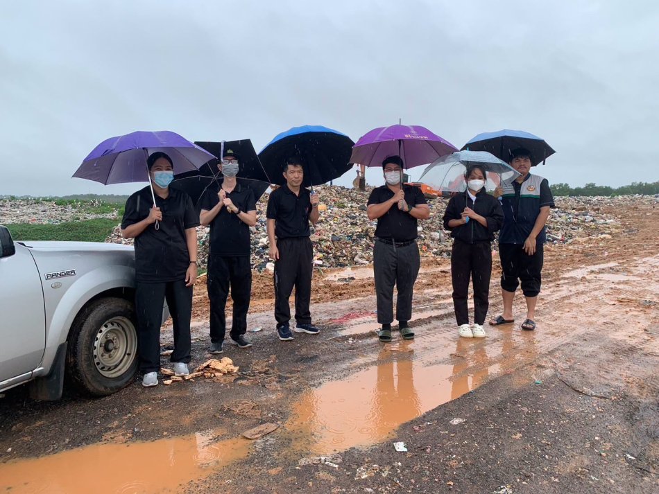 เทศบาลเมืองตราด ร่วมกับสำนักงานสิ่งแวดล้อมและควบคุมมลพิษที่ 13 ลงพื้นที่ตรวจสถานที่กำจัดขยะ มุ่งยกระดับการจัดการขยะมูลฝอยเพื่อสิ่งแวดล้อมที่ดีของชุมชน