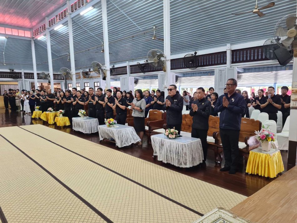 เทศบาลเมืองตราดร่วมกิจกรรม "รวมพลังสร้างสัปปายะสู่วัดด้วยวิถี 5 ส" (Big Cleaning Day) ณ วัดไผ่ล้อม 