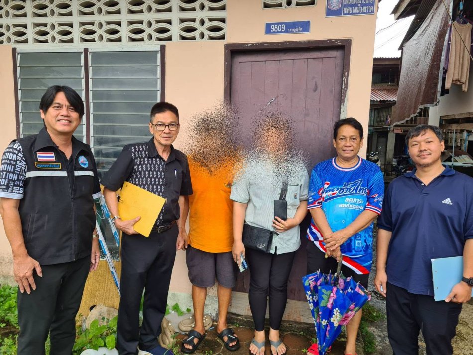 เทศบาลเมืองตราด ลงพื้นที่ชุมชนบ้านล่างและชุมชนหนองเสือพัฒนา สำรวจข้อมูลเพิ่มเติมผู้ขอรับความช่วยเหลือ มุ่งดูแลประชาชนอย่างทั่วถึง