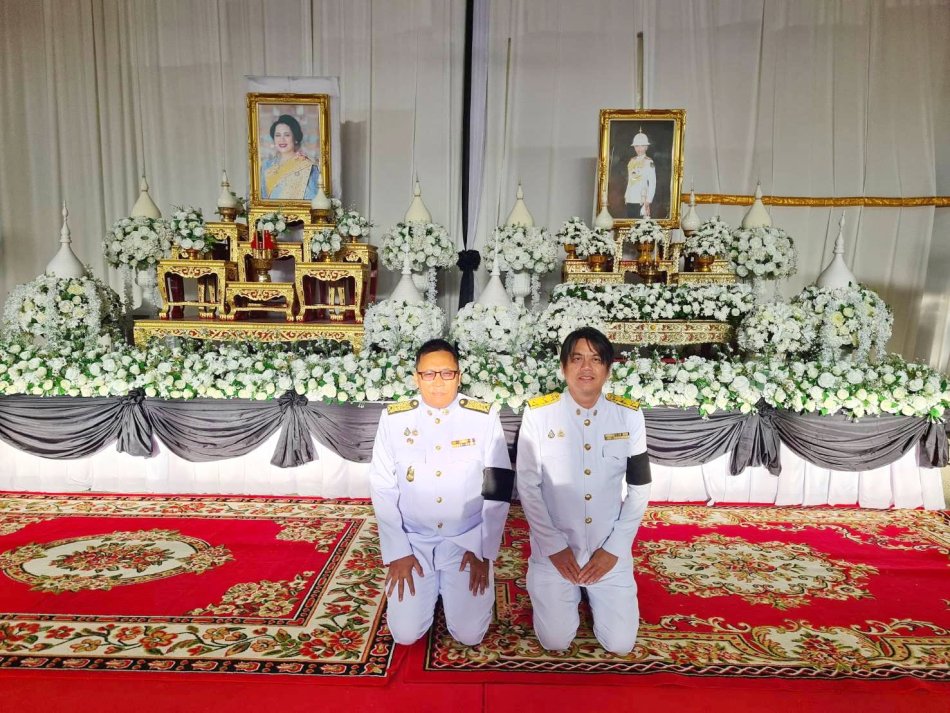 เทศบาลเมืองตราดร่วมพิธีบำเพ็ญกุศลและทำบุญตักบาตร อุทิศถวายเป็นพระกุศล